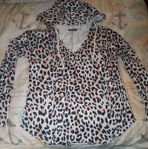 Long sleeve hoodie shirt